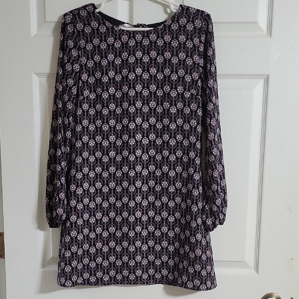Speechless Black, White, Pink Keyhole Back Pullover, Bubble Sleeve Dress Sz Med